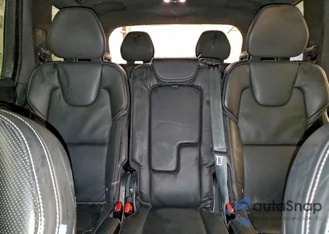 2022 Volvo Xc90 T8 Recharge R-Design from USA, damaged, VIN YV4H60CM4N1847635